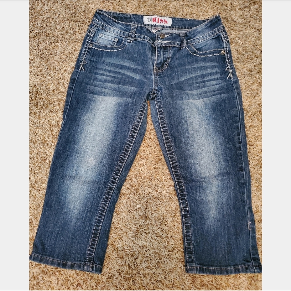 1st Kiss capris